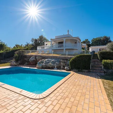 3-bed In 10 Min Drive To The Beach * البوفيرا